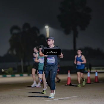 Runner Photo 7507911