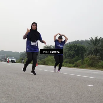 Runner Photo 7507915