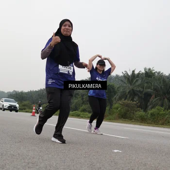 Runner Photo 7507927