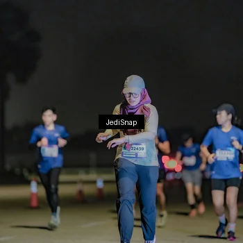 Runner Photo 7507934