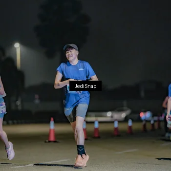 Runner Photo 7507975