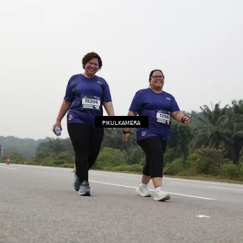 Runner Photo 7508006