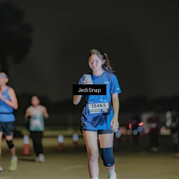 Runner Photo 7508008