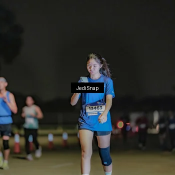 Runner Photo 7508009