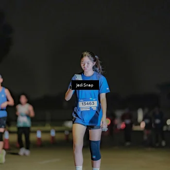 Runner Photo 7508012
