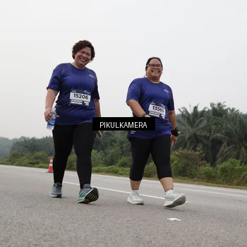 Runner Photo 7508020
