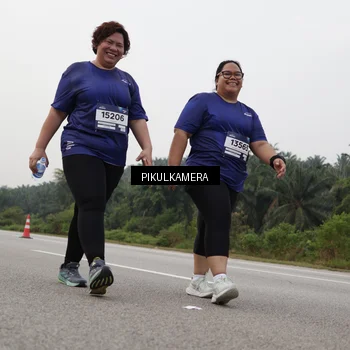 Runner Photo 7508028
