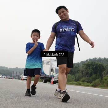Runner Photo 7508029