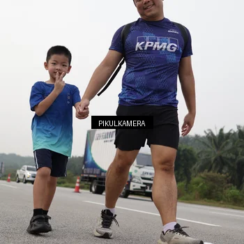 Runner Photo 7508049