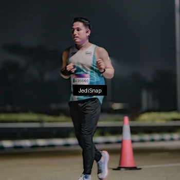 Runner Photo 7508050