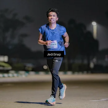 Runner Photo 7508053