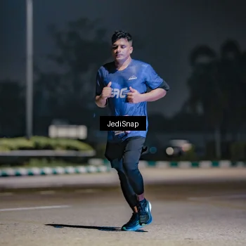 Runner Photo 7508057