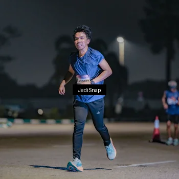Runner Photo 7508058