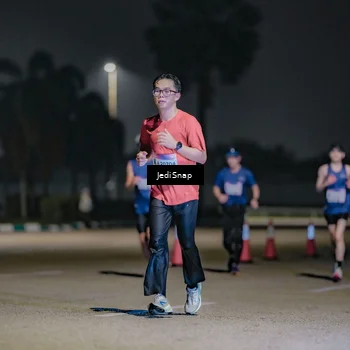 Runner Photo 7508059