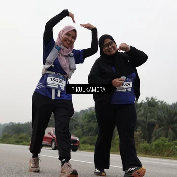 Runner Photo 7508100