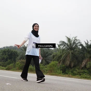 Runner Photo 7508101