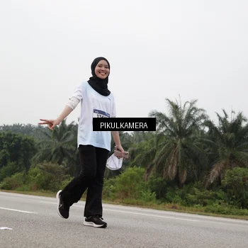 Runner Photo 7508106