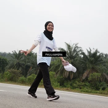 Runner Photo 7508109