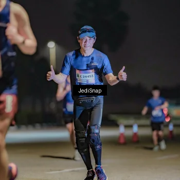 Runner Photo 7508119