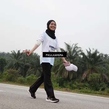 Runner Photo 7508124