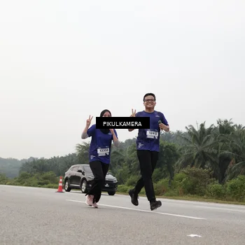 Runner Photo 7508125