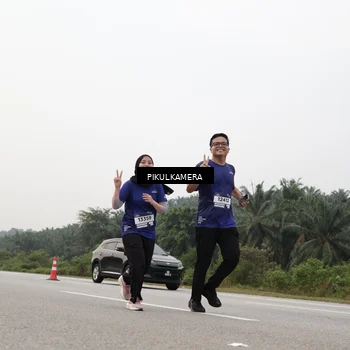 Runner Photo 7508130