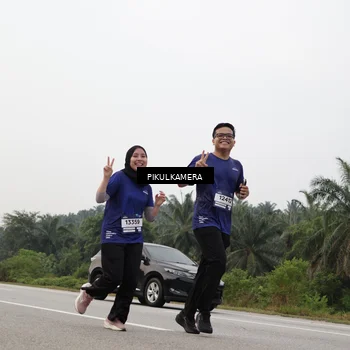 Runner Photo 7508136