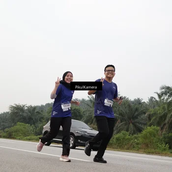 Runner Photo 7508137