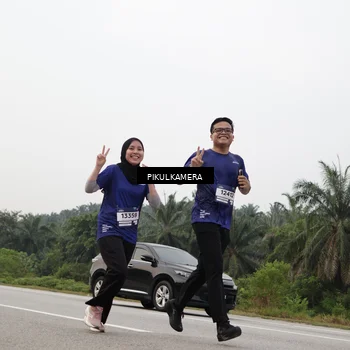 Runner Photo 7508142