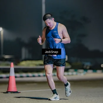 Runner Photo 7508144
