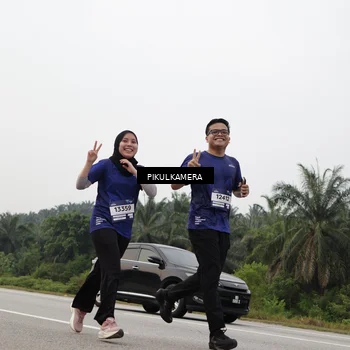 Runner Photo 7508151