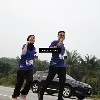 Runner Photo 7508153