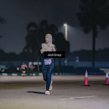 Runner Photo 7508159