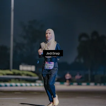 Runner Photo 7508180