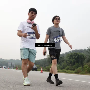 Runner Photo 7508185