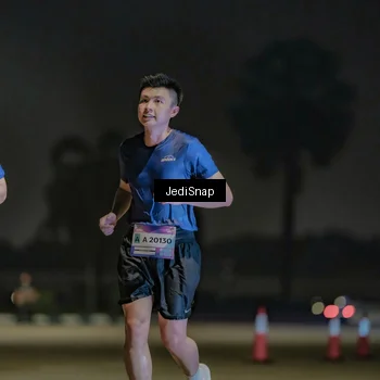 Runner Photo 7508200
