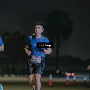 Runner Photo 7508205