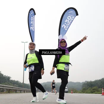 Runner Photo 7508206