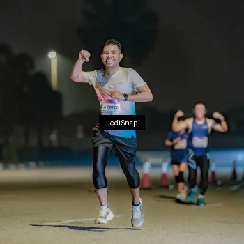 Runner Photo 7508208
