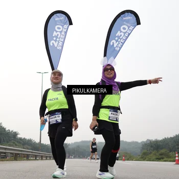 Runner Photo 7508209