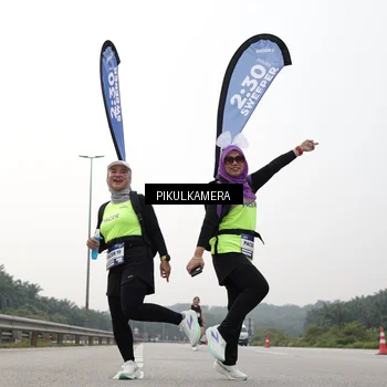 Runner Photo 7508210