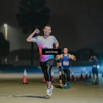 Runner Photo 7508211