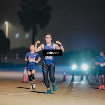 Runner Photo 7508219