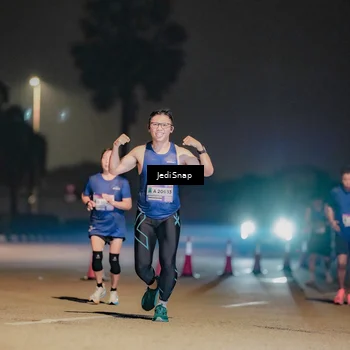 Runner Photo 7508224