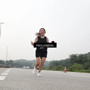 Runner Photo 7508231