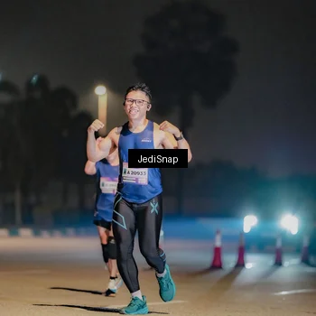 Runner Photo 7508234