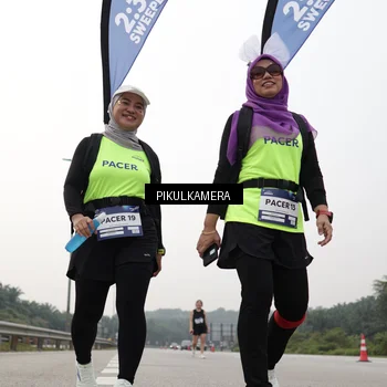 Runner Photo 7508235