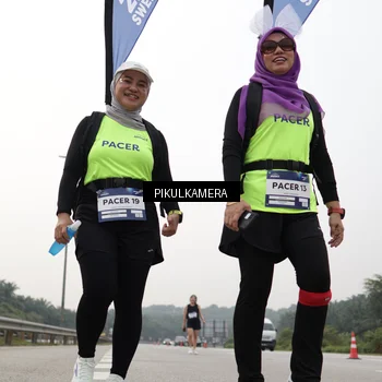 Runner Photo 7508240