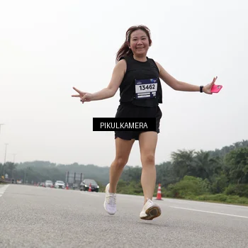 Runner Photo 7508241