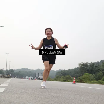 Runner Photo 7508242